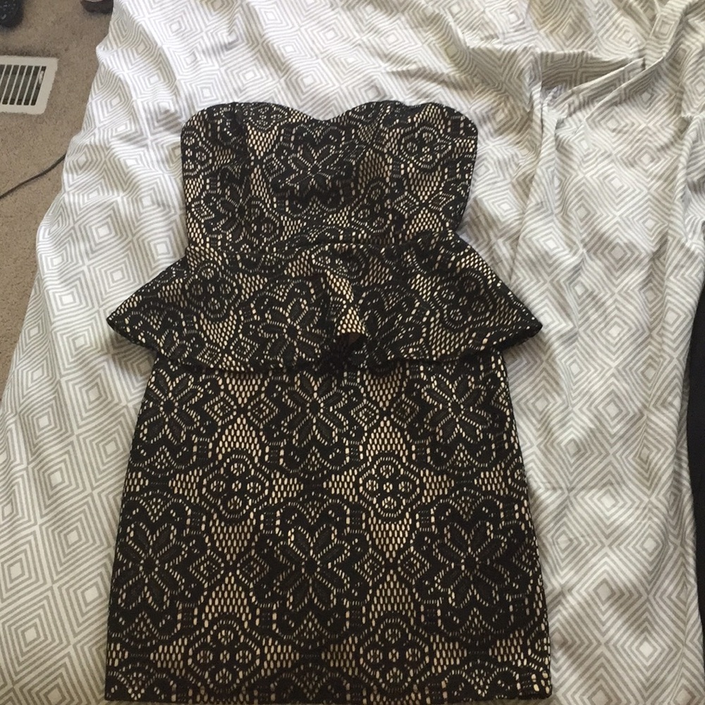 Strapless dress